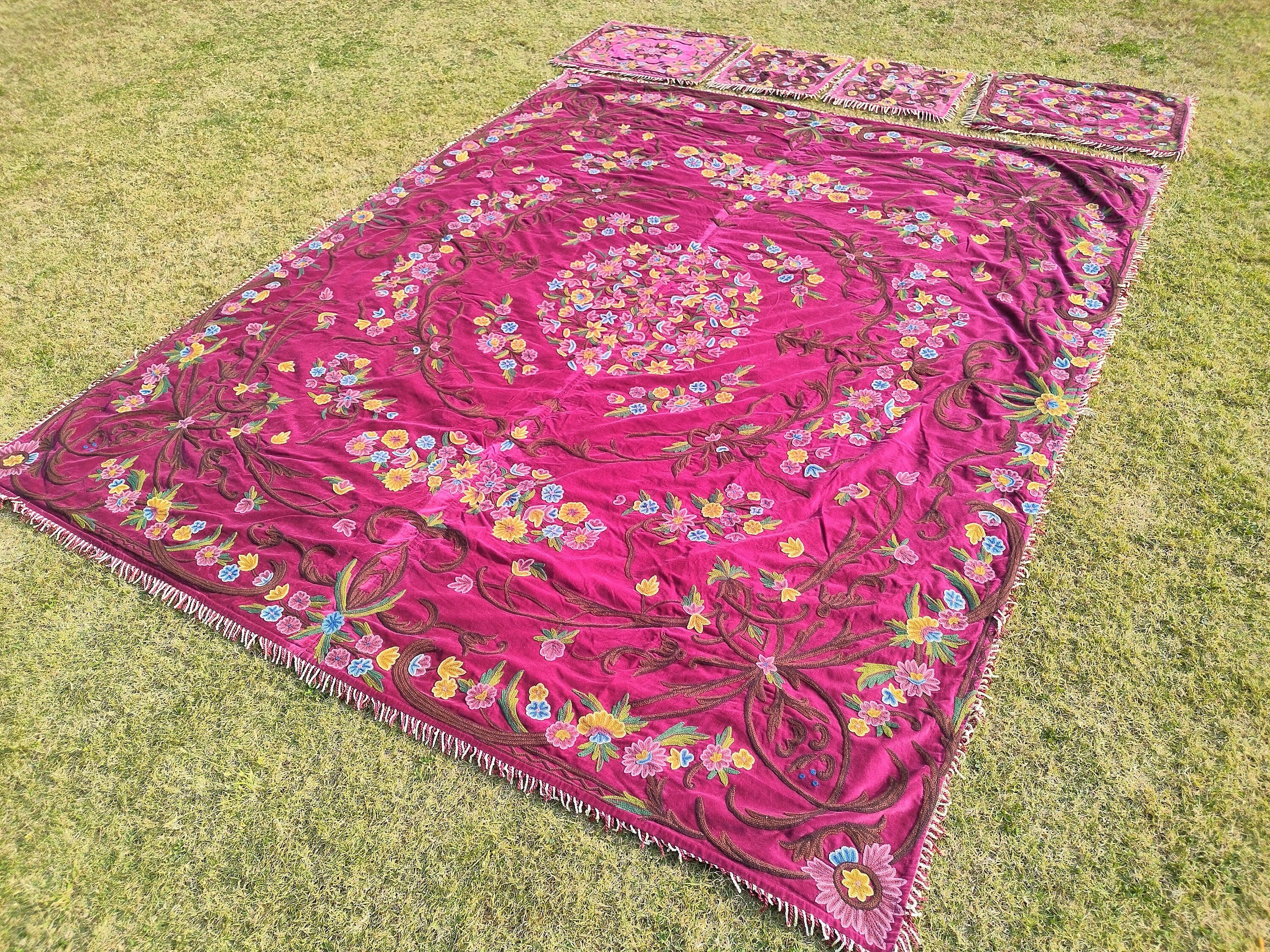 Kashmiri Wool on Velvet Crewel Embroidered Queen Size Bedspread 104" x 86" with Pillow and Cushion Covers